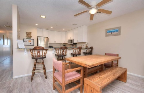 Long Beach Condo | Oceanfront comfort at SSV 108-Finz Up in Oak Island, perfect for family getaways!
