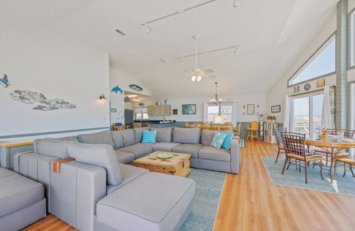 Waves House | Oceanfront Dog Friendly Home w/Private Pool, Hot Tub, Tiki Bar, & Ocean Views!
