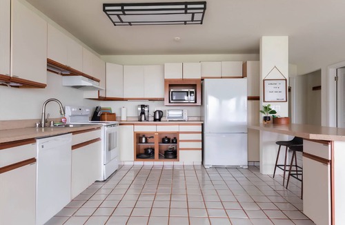 Kapoho House | OCEANFRONT DUPLEX, with POOL, SAUNA and steps from BEACH