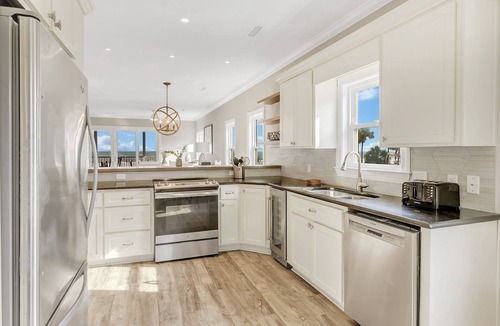 Isle of Palms House | Oceanfront Grand Pavilion- 5 bedrooms! Views! Pool Access!