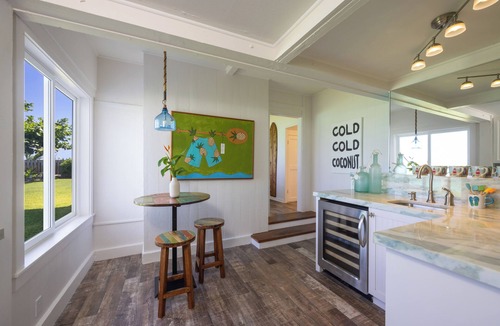 Lanikai House | Oceanfront Luxury Home in Lanikai- sleeps 8