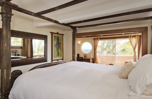 Kalapana House | Oceanfront Luxury Home on Wild Hawaiian Coastline!