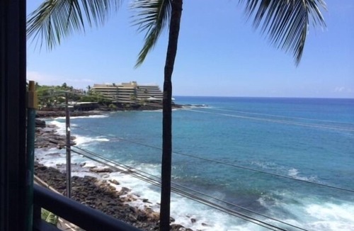 Historic Kailua Village Condo | Oceanfront Paradise In Kailua-Kona -1 Bedroom-2 Bath Condominium