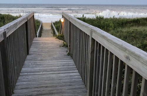 Kill Devil Hills Condo | Oceanfront Penthouse for 2 Private Balcony Direct Beach Access