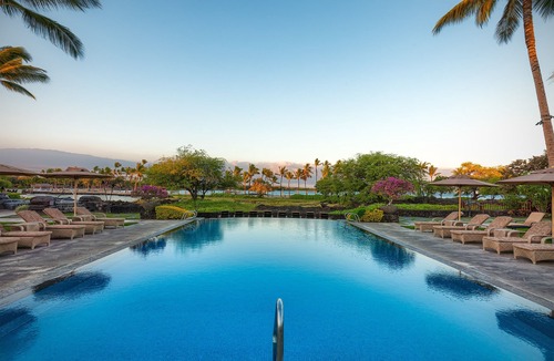 Waikoloa Condo | Oceanfront Penthouse above Gorgeous Beach | Waikoloa Resort