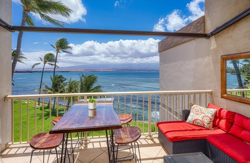 Maalaea Condo | Oceanfront Penthouse with Amazing Views!