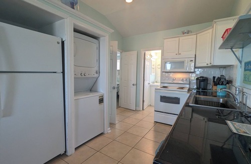 Topsail Beach Cottage | Oceanfront, PET FRIENDLY & affordable 2 Br duplex - & you can book both sides!