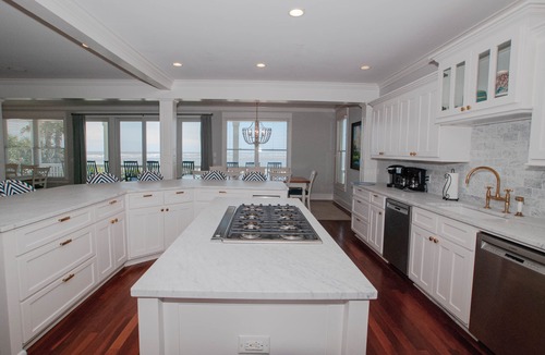 Isle of Palms House | Oceanfront/Sleeps 28/Firefly/Pool/Elevator/Great for Large Families
