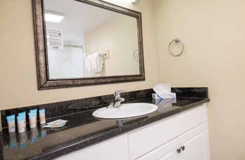 Litchfield by the Sea Hotel | Oceanfront Stay w/Views Near Litchfield Beach & Nature Trails