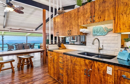 Kahaluu Bay House | Oceanfront Tranquility at Hale Maluhia, Kona Coast