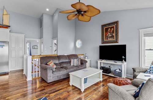 North Topsail Beach House | Oceanfront Gem N Topsail Beach
