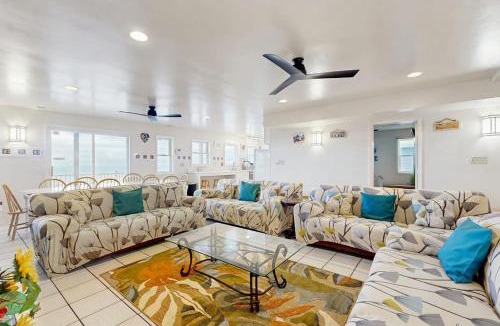 Sandbridge House | Oceanfront Villa