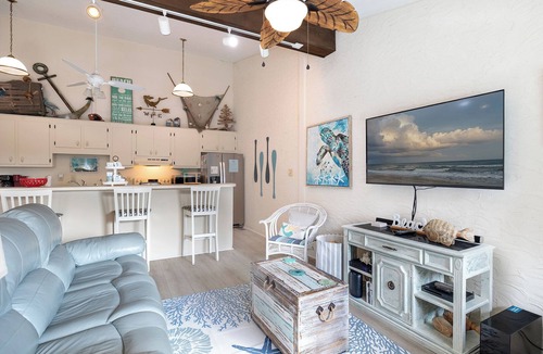 Pine Knoll Shores Condo | Oceans #11, Oceanside Condo in Pine Knoll Shores, NC!