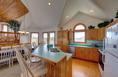 Whalehead Beach House | Oceanside in Whalehead with Pool, Spa, Sleeps 18!