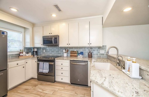 Wrightsville Beach House | Oceanside Oasis: Oceanfront Family Friendly Luxury Duplex Parking For 2-3 cars