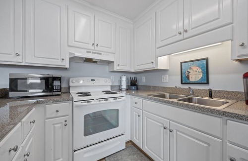 Atlantic Beach Condo | Oceanside/Pet Friendly Condo-Boardwalk Shores C