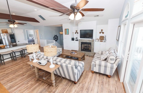 Whalehead Beach House | Oceanside, Priv Pool, H Tub, Rec Rm, WW863, High Heat