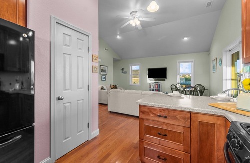 Frisco House | Oceanside, Steps to the Beach, Hot Tub, Pet Friendly, Ocean and Sound Views