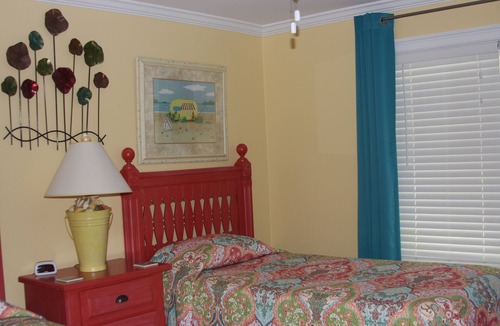Garden City Cottage | OCEANSIDE VILLAGE FULL OCEAN VIEW with Direct Beach Access!