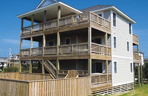 Waves House | Oceanview Dog Friendly Home with Private Pool, Hot Tub, Game Room, Wet Bar