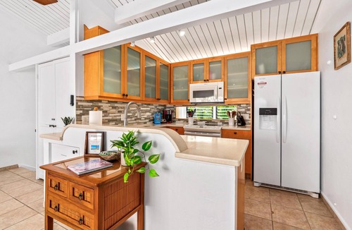 Keauhou House | Oceanview Townhome, freshly updated in Keauhou, close to Kona.