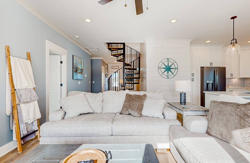 Holden Beach House | Of Course You Can: Private pool, patio, & balcony views