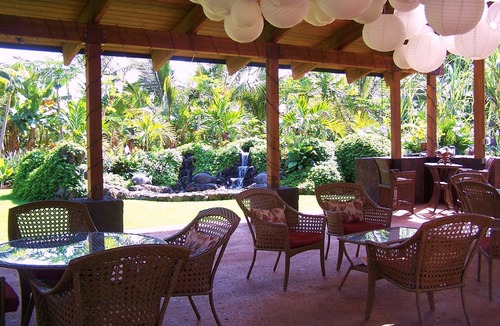 Kahaluu Bay House | Ohana Retreat - The Real Hawaiian Experience