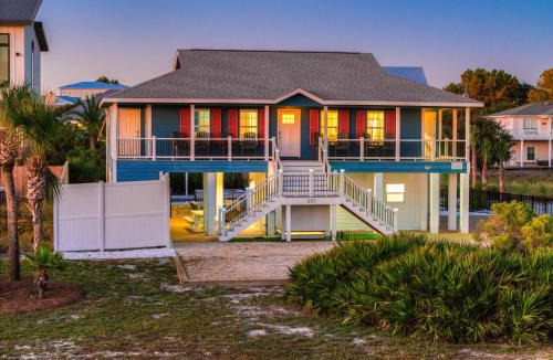 Tang-O-Mar House | Old Florida Charm