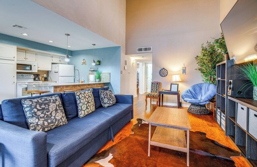 Point Venture House | On Golf Course! Resort-Style Lago Vista Retreat