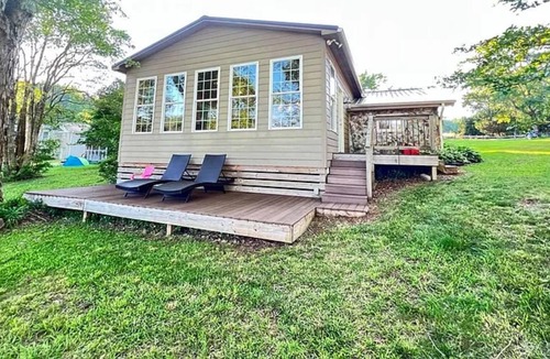 Inman House | On Lake Bowen, SC beautiful views in quiet location