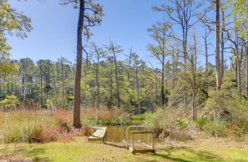 Craven County House | On-Site Creek! Peaceful Wooded Retreat in Havelock