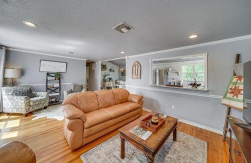 Medina House | On-Site River Access: Medina Vacation Rental