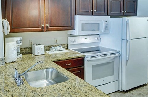 Old Town Alexandria Apartment | One Bedroom Condo at Club Wyndham Old Town Alexandria