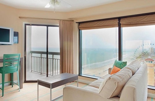 Downtown Myrtle Beach Resort | One Bedroom Deluxe, City View, Luxury Condo, Myrtle Beach (2581607)
