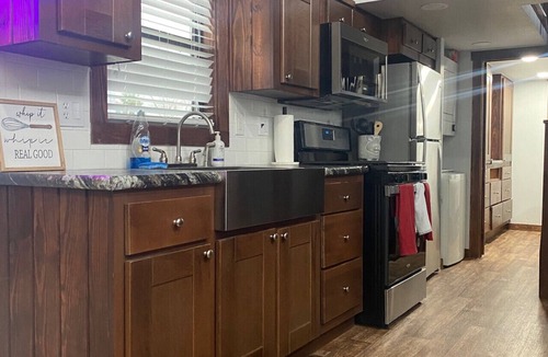 Hutto House | One bedroom in United States of America, Hutto
