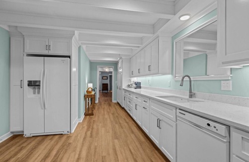 Morehead City House | One Block to the Water | Walk to Downtown Beaufort