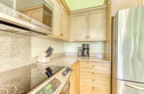Ko Olina House | Open concept home with pool, hot tub, & beach access in a gated community