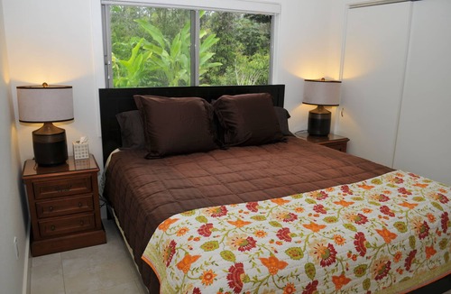 Keaau House | Orchid Guest house - Harmony in Paradise On Tropical Acre