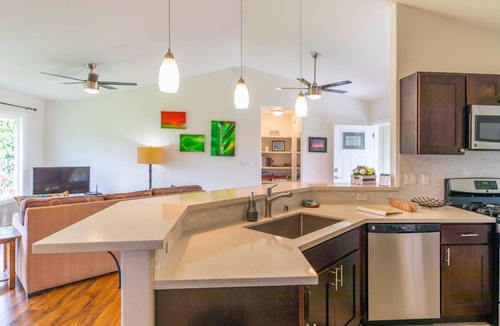 Hilo House | Our House Is Your Home Away From Home