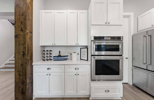 Mooresville House | Overlook Cove by SoCharm | Game room, basketball, board games, kayaking, and more