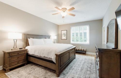 Greenville Downtown House | Overlook Downtown GVL!