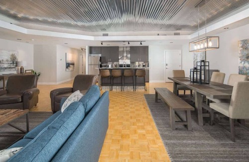 Blowing Rock Condo | Overlook - Downtown, Elevator, Sleeps 6, Parking!