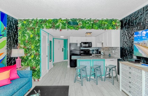 Myrtle Beach Condo | Palace 1005