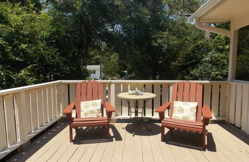 Emerald Isle Cottage | Palm Cottage- Summer weeks open! Flexible cancellation policy