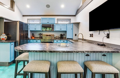 Glen Rose Apartment | Paluxy Riverfront Couple’s Studio on Over 2 Acres!