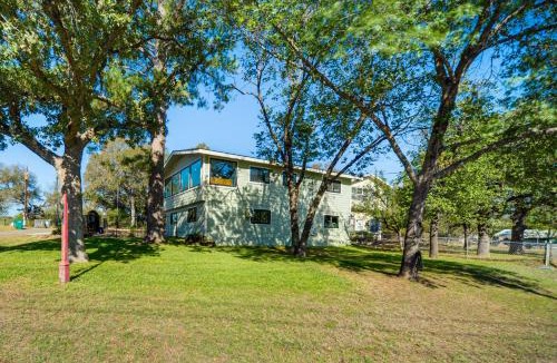 Granite Shoals House | Panoramic Lake Views! Elegant Marble Falls Home