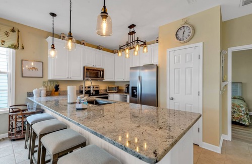Surfside Beach House | Paradise at the beach! Sleeps 14. Walk to beach&food. Private Pool. Pet-Friendly