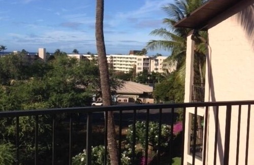 Kihei Condo | Paradise is Calling.Ocean View Penthouse in Kihei, Maui.Resort Zoned Condo