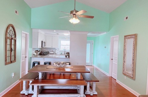 North Myrtle Beach House | Paradise Palm | Channel Home