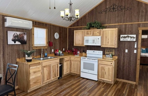 Ingram Cabin | Paradise River Bend Cabin 6